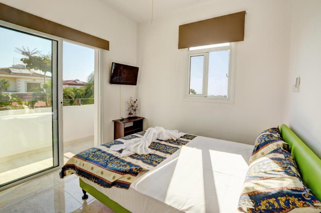 Villa Mario - 2Min Walk From Kapparis Beach Paralímni Extérieur photo
